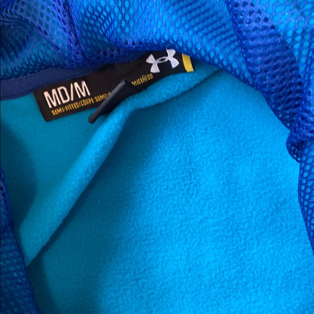 Under Armour hoodie, size Medium - Picture 5 of 5